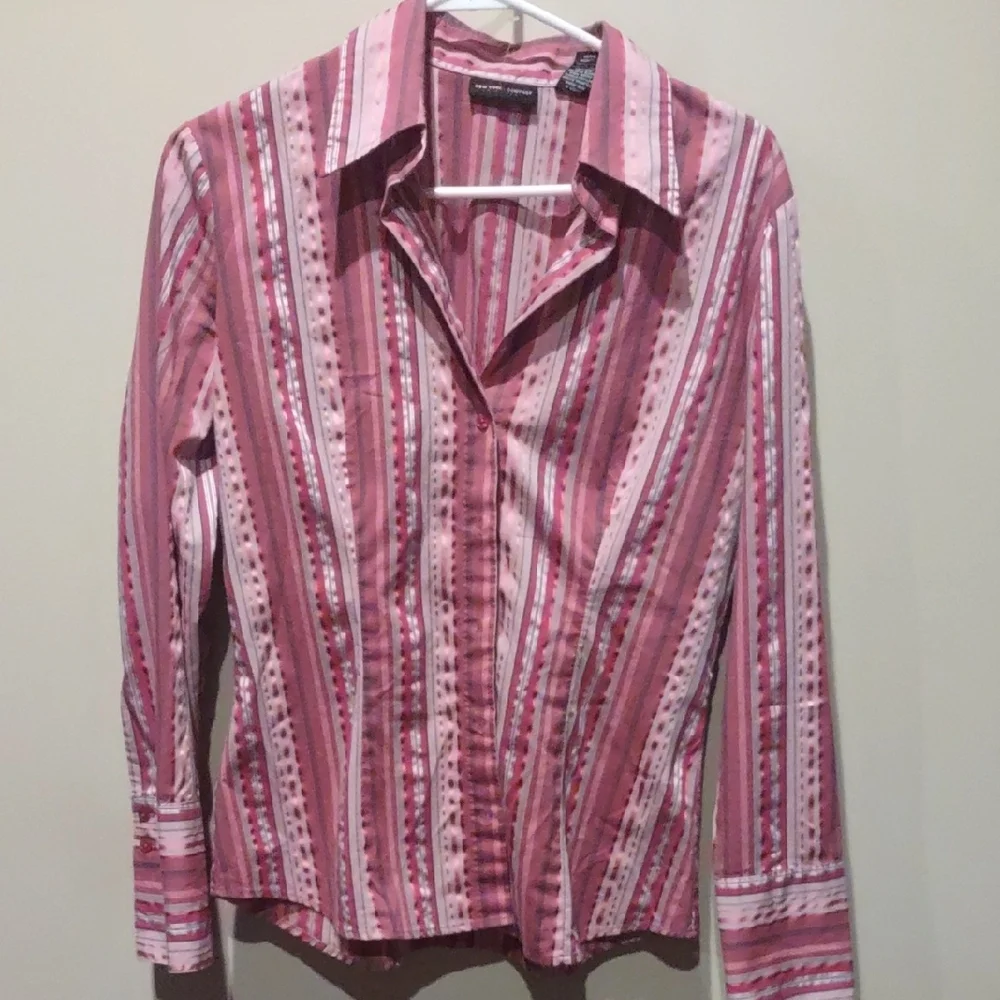 New York & Company Pink Striped Shirt, M